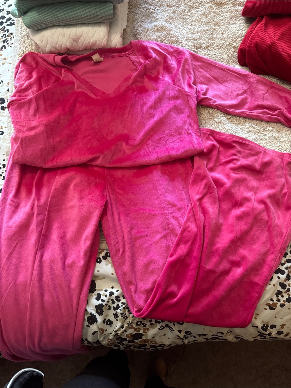 Jessica Simpson Fuchsia Track Pants & Long Sleeve Top Set